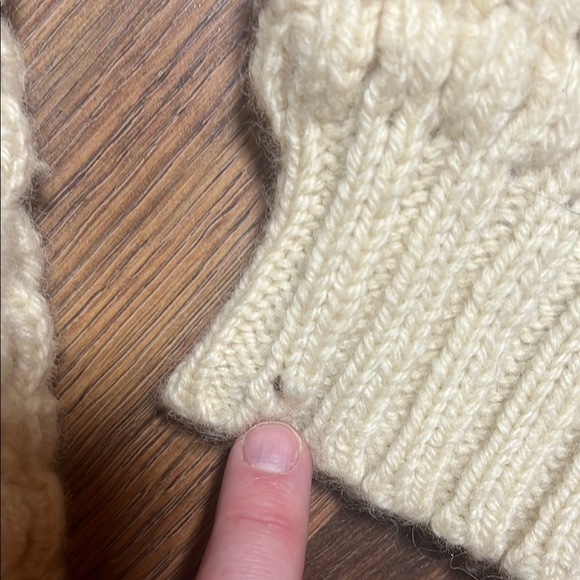 Hand Loomed Cream Cable Knit Sweater - Bonner of Ireland - Picture 4 of 13